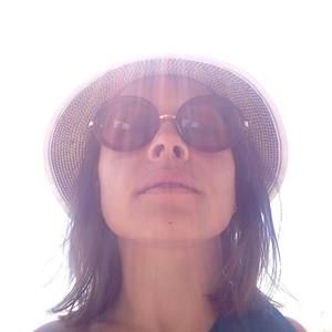 Meet your Posher, Deborah